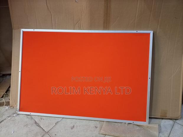 Notice 90cm by 60cm Notice Board - main view