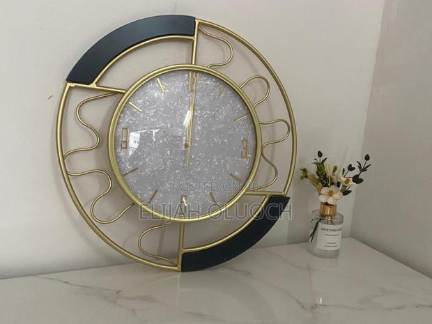 Decorative Wall Clock - thumbnail 2