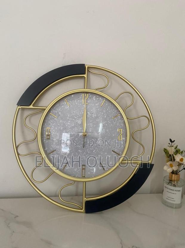 Decorative Wall Clock - thumbnail 3