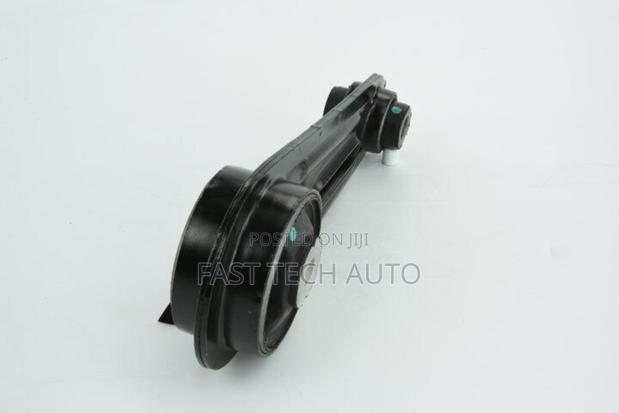 X-Trail Nt31 Mr20 Lower Gearbox Mount