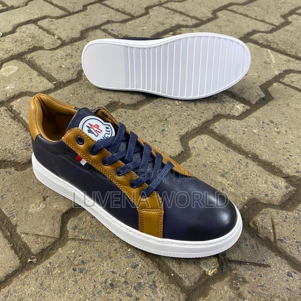 Moncler Sneakers - thumbnail 3