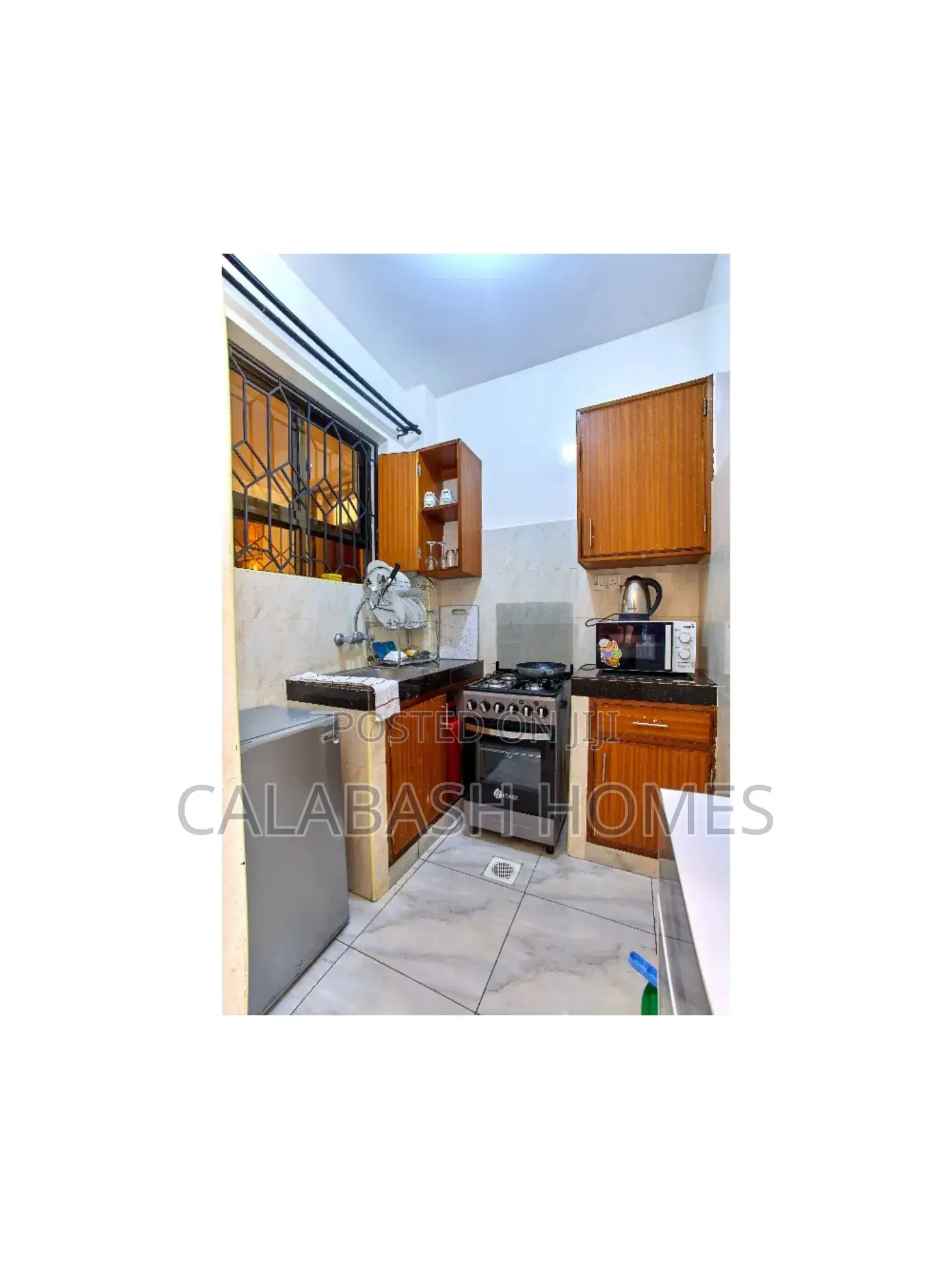 1 Bedrm Airbnb at Vok,5 Mins Walk From.Main Road,With Lift