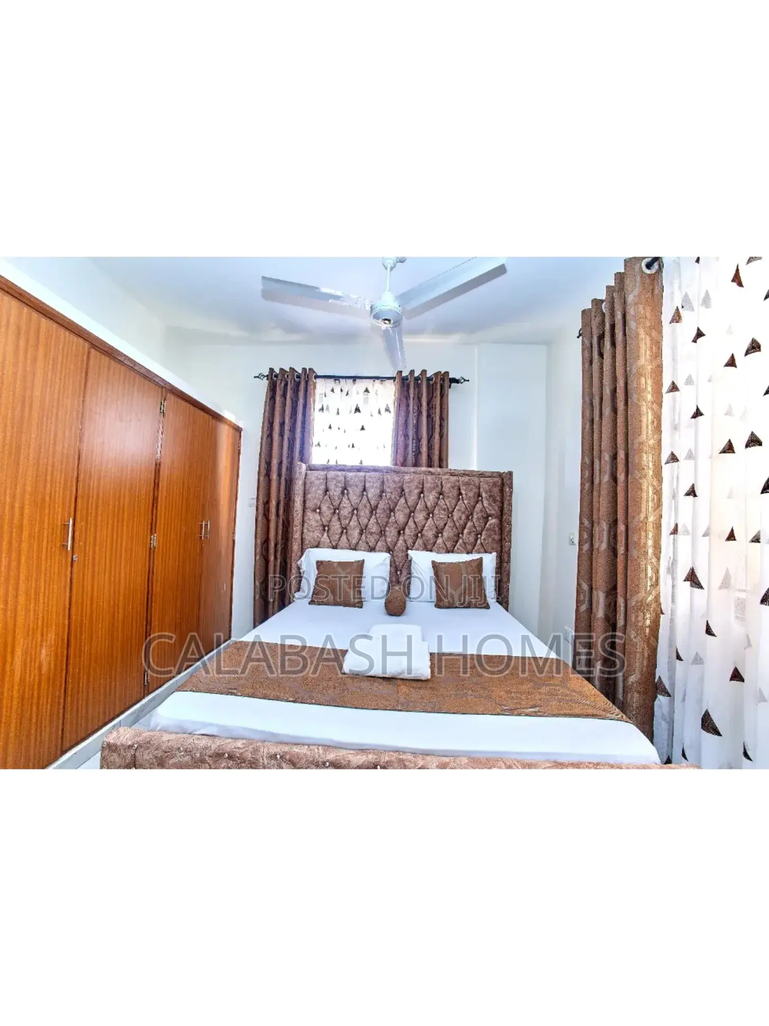 1 Bedrm Airbnb at Vok,5 Mins Walk From.Main Road,With Lift