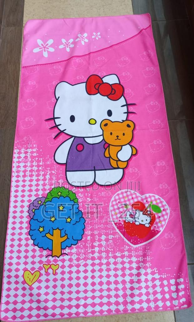 *Cartoon Themed Towels* Size 70 Cm * 140 Cm - thumbnail 3
