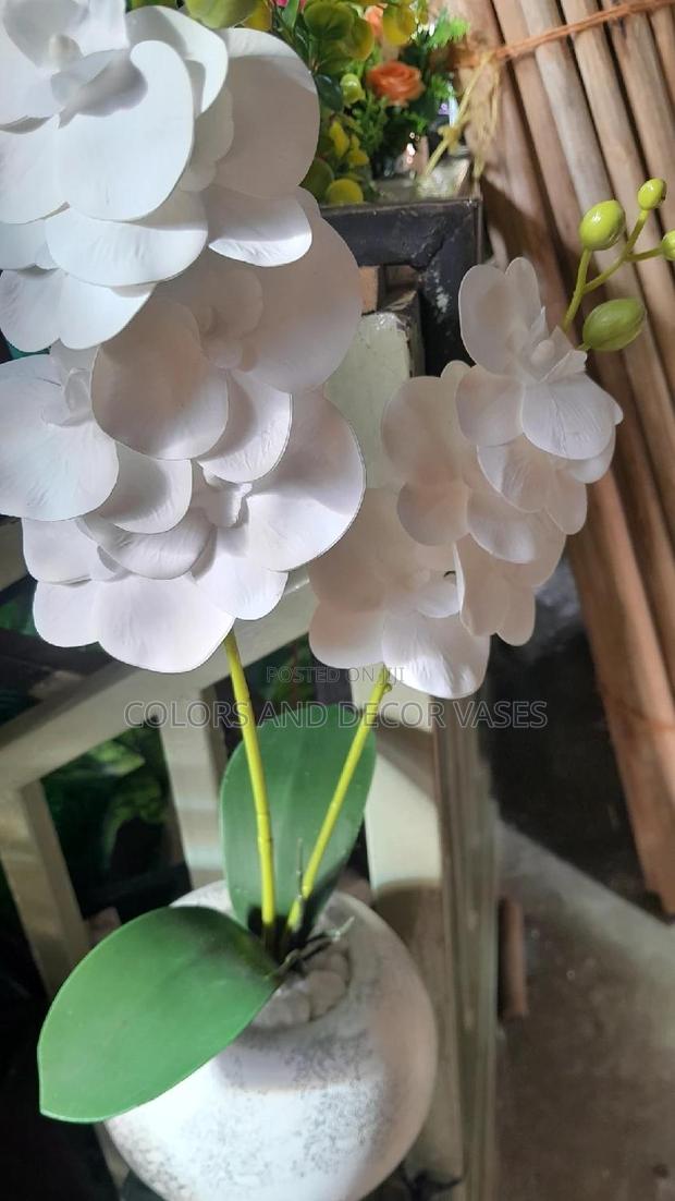 Orchids Artificial With Vase - main view