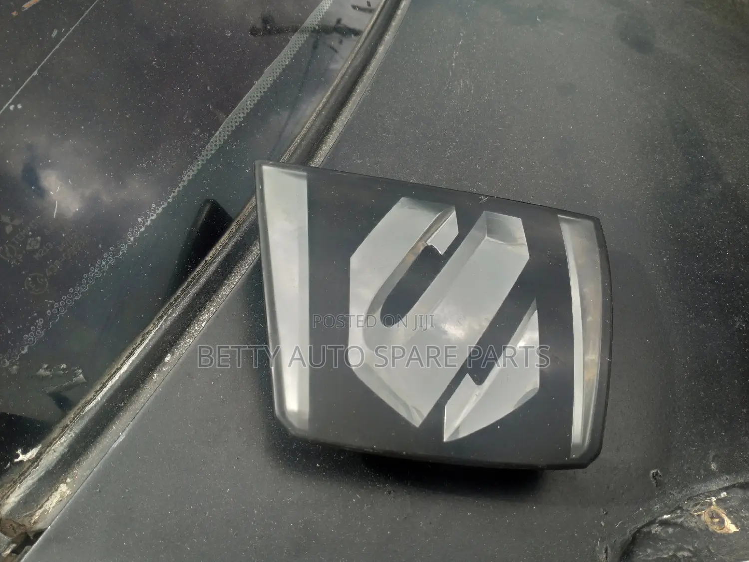 Toyota Fortuner Log