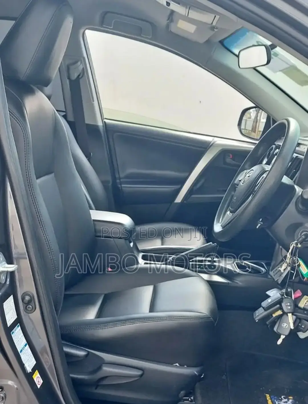 Toyota RAV4 2017 Gray