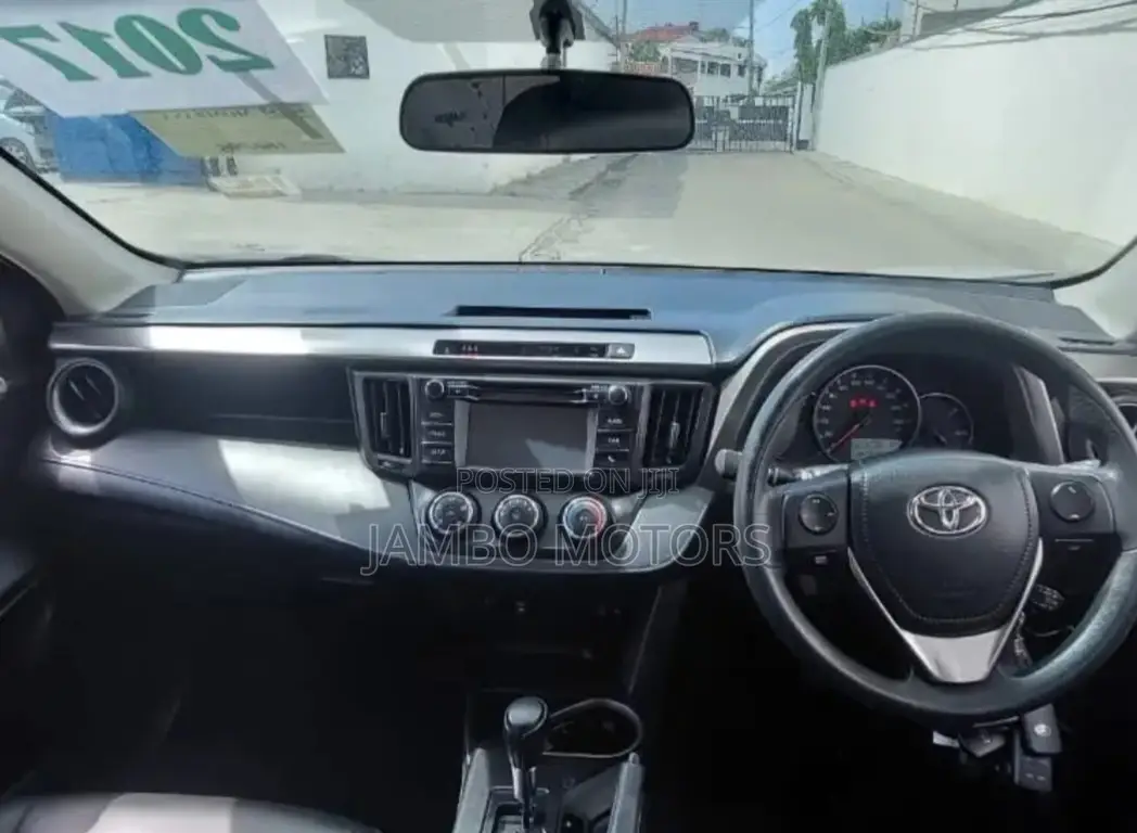 Toyota RAV4 2017 Gray
