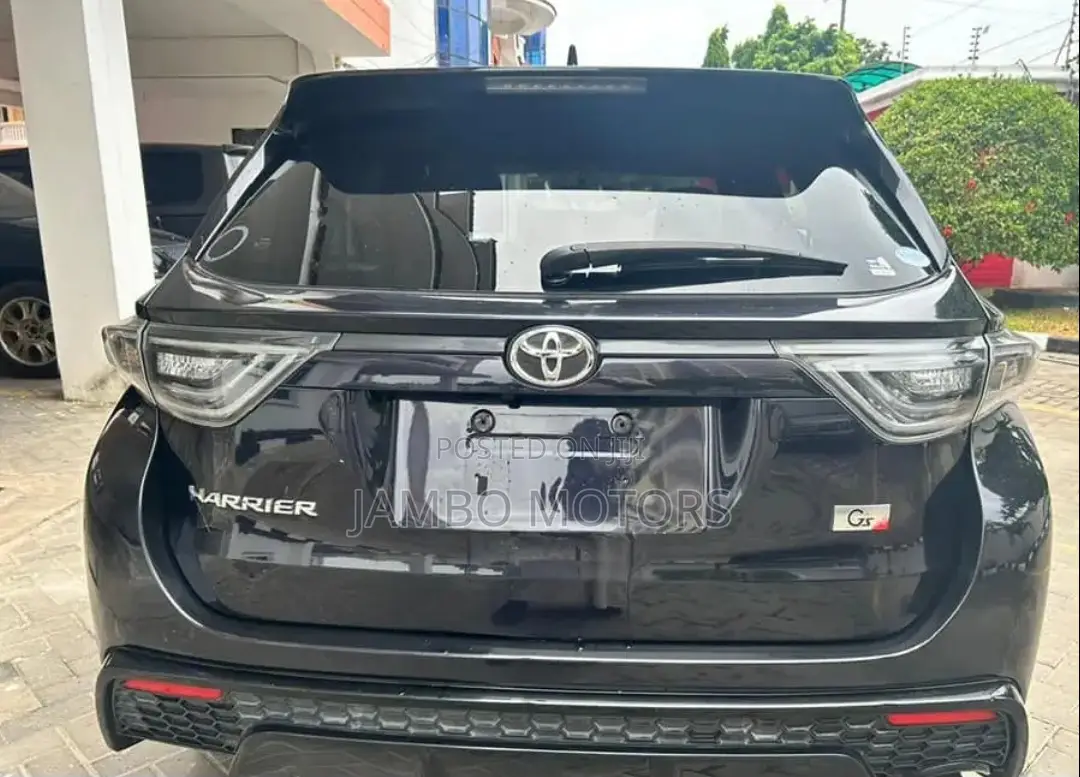 Toyota Harrier 2.0 Turbo 2017 Black