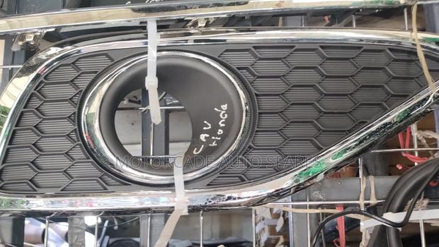 Honda CR-V Fog Lights/Bumper Cover