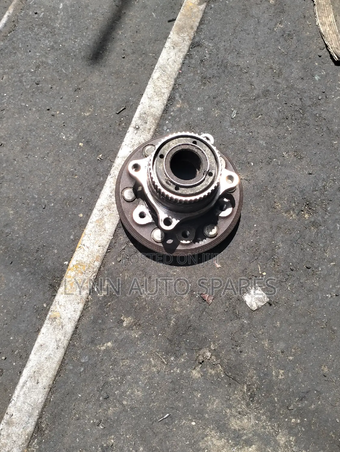 Toyota Hiace 2wd Front Hub 7l/9l