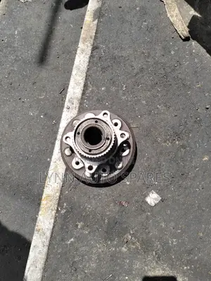 Toyota Hiace 2wd Front Hub 7l/9l