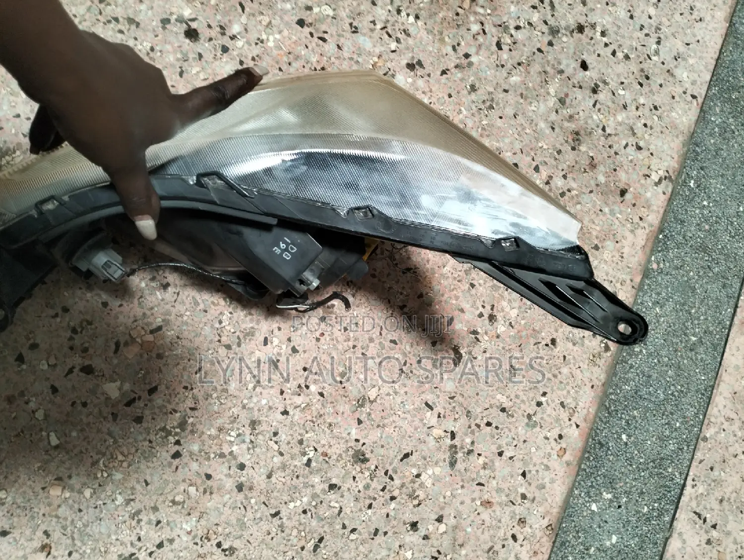 Front Headlight Daihatsu Move