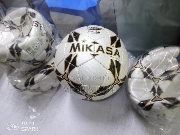 Grade 1 Mikasa Football Kickstart (Size5) - thumbnail 2