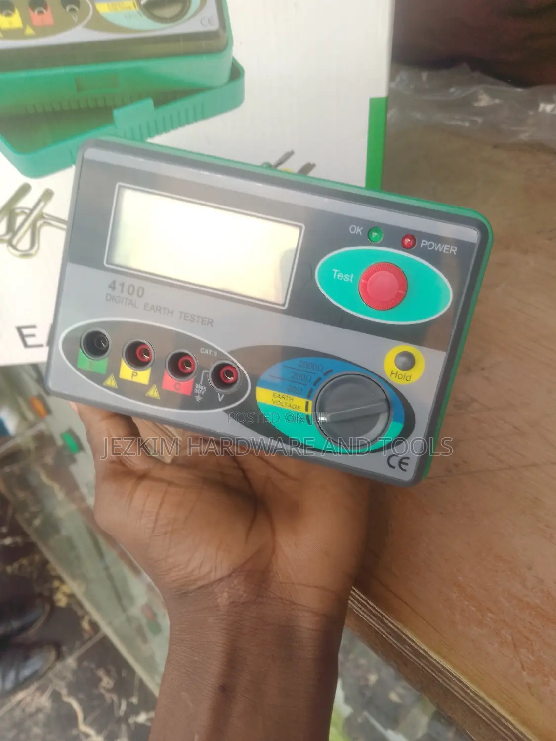 Digital Earth Tester