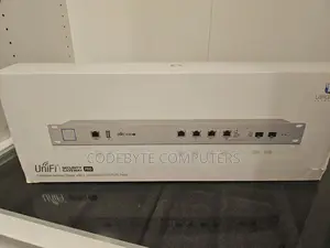 Ubiquiti Unifi Security Gateway Pro (USG-PRO-4)