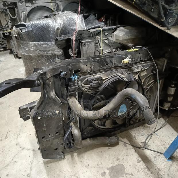 Complete Radiator Panel Nissan Dualis With Radiator . - thumbnail 4