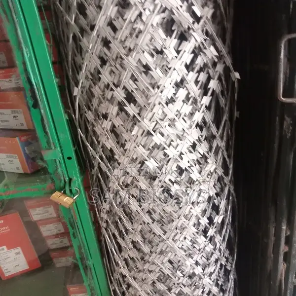 30m Chain Link Razor Wire Welded One