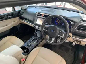 Subaru Outback 2.5i AWD 2017 Red