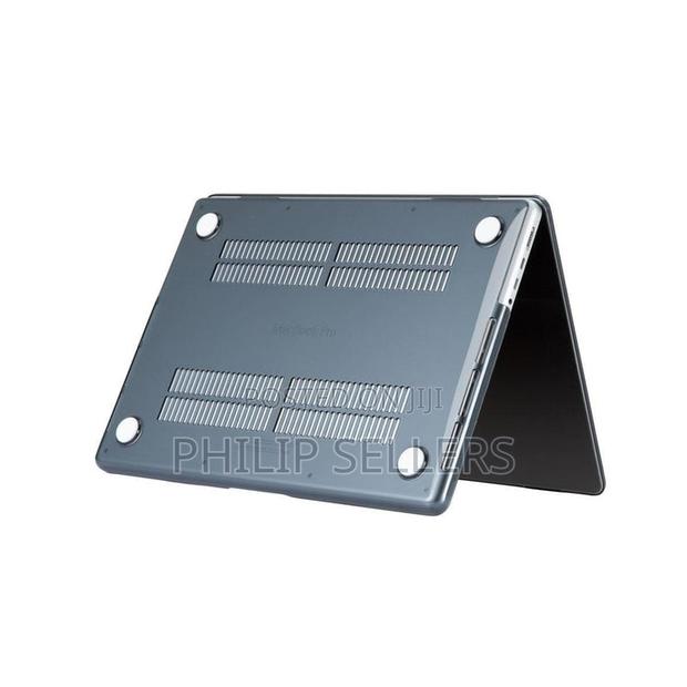 16-Inch Hard Shell Case for Macbook Pro - main view