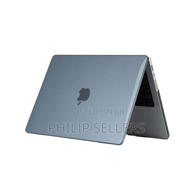 16-Inch Hard Shell Case for Macbook Pro - thumbnail 2