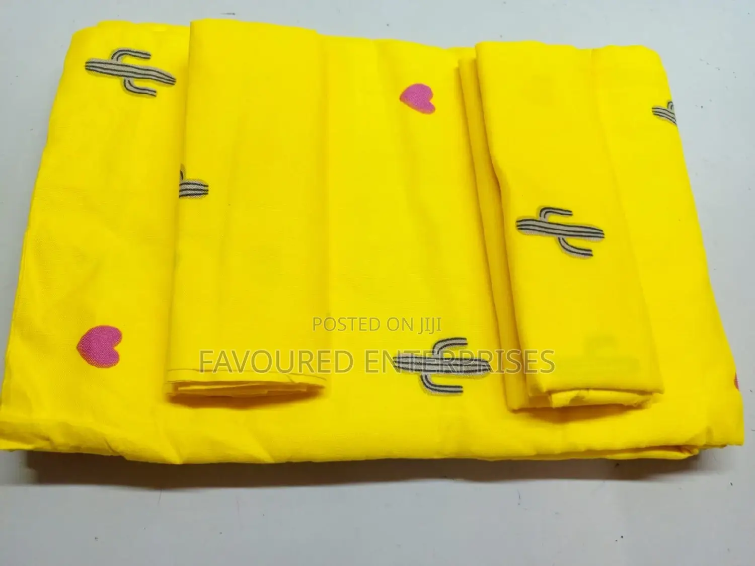 5*6 Fashion Bedsheet Set 4 PCS