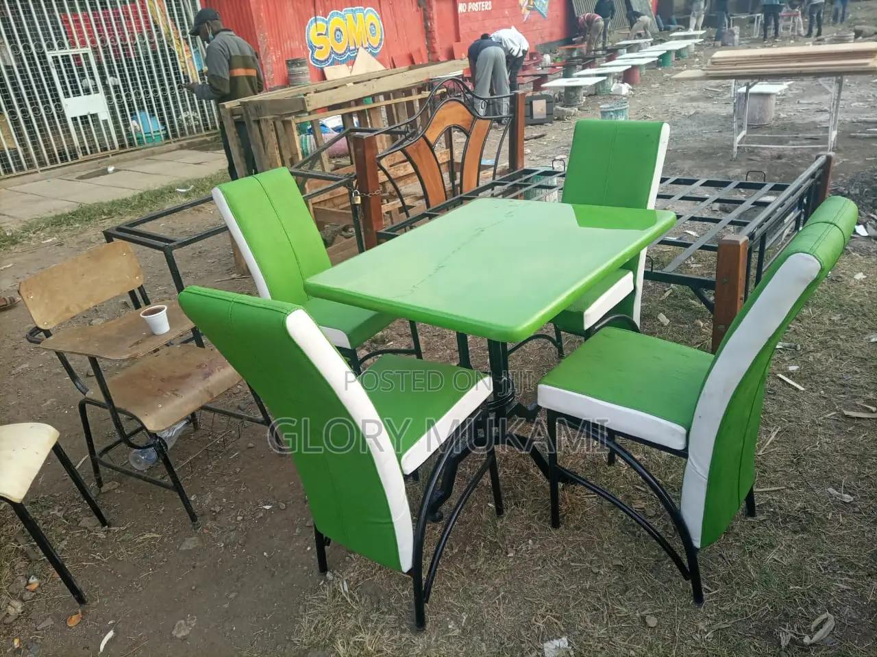 Restaurants and Bar Table Set