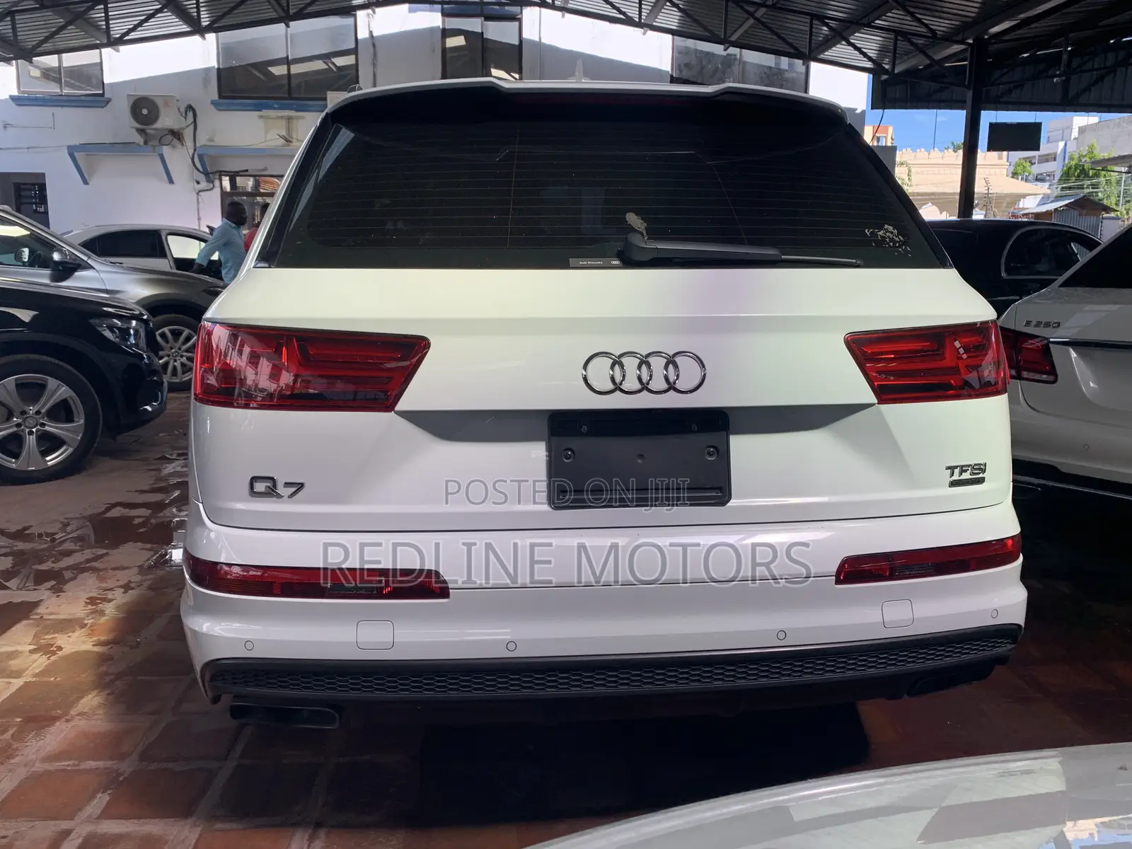 Audi Q7 3.0T Premium AWD quattro 2017 White