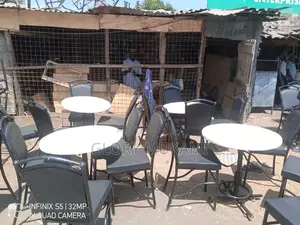 Restaurants Table Set With Round Table