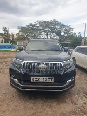 Toyota Land Cruiser Prado 2014 Black