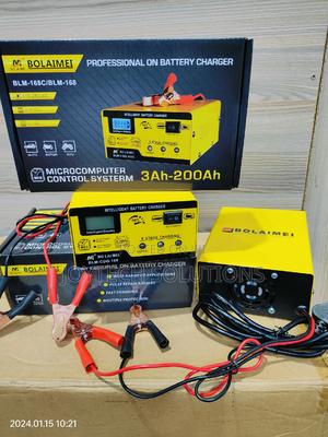 Solar Battery Charger - thumbnail 2