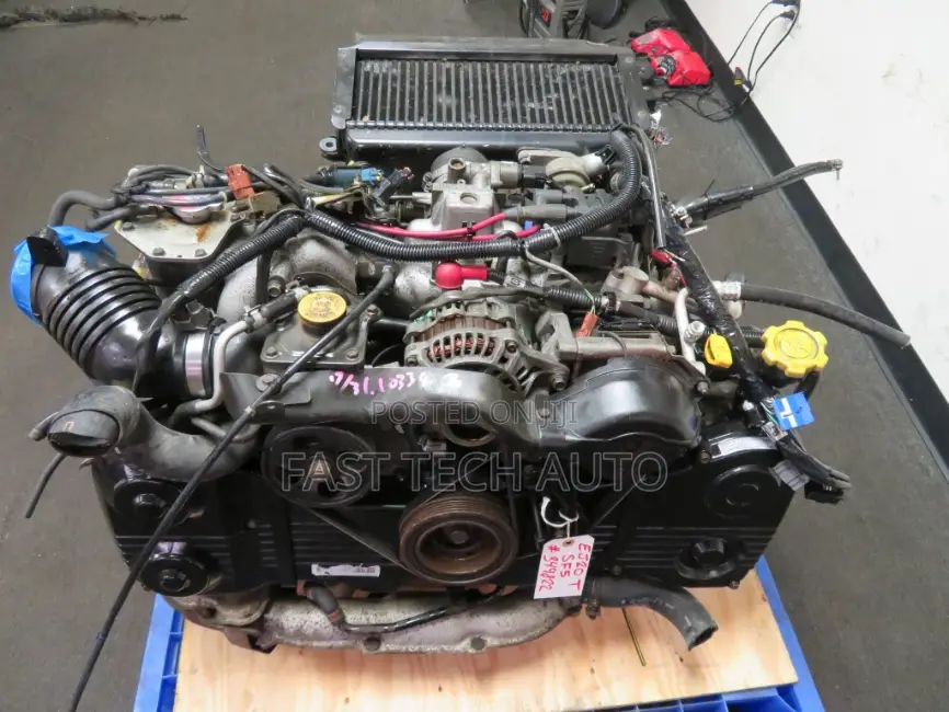 Subaru Forester SJGFA20 Complete Engine