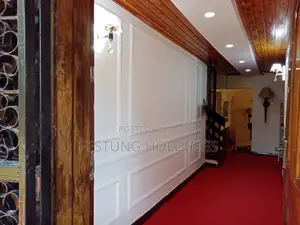 Hallway Wainscoting Fitting