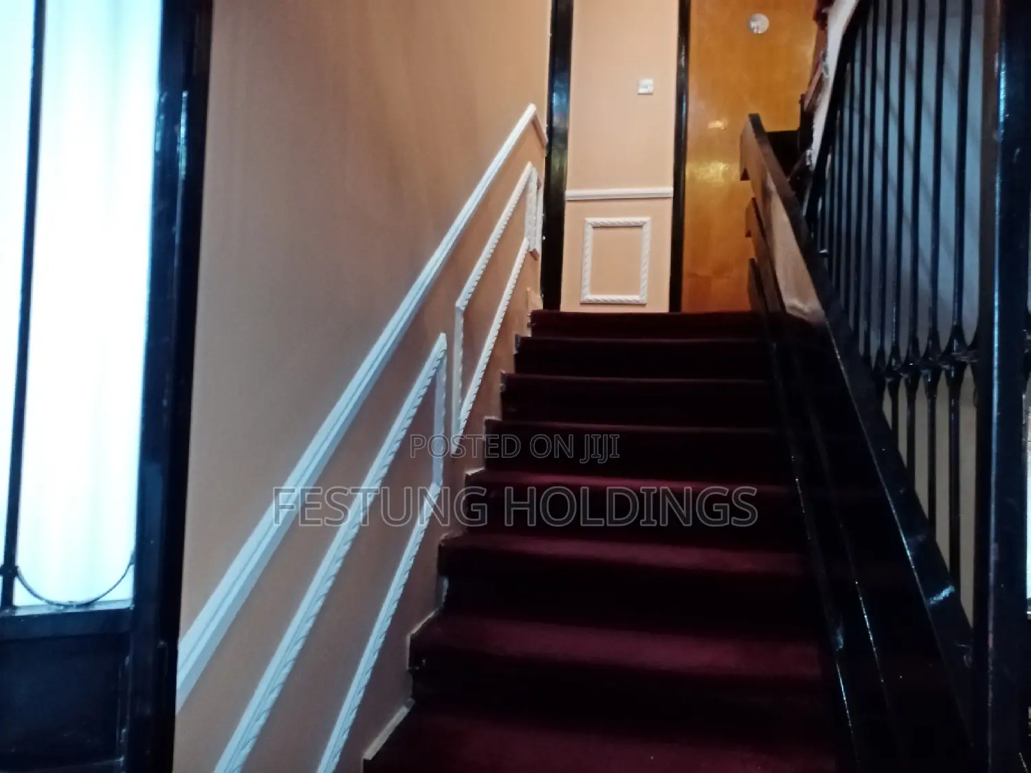 Wainscoting Interior Design Ideas