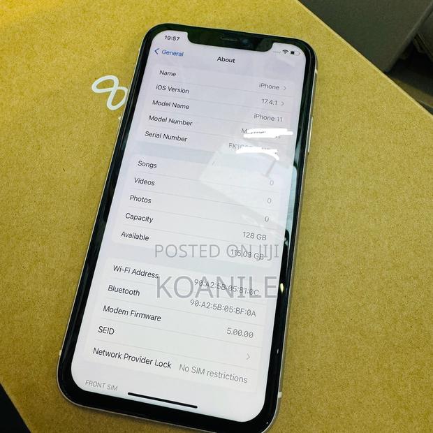 Apple iPhone 11 128 GB Purple - thumbnail 4