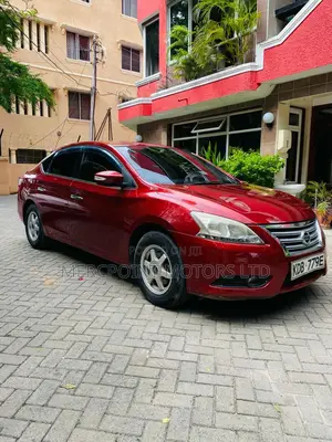 Nissan Sylphy 2013 Red