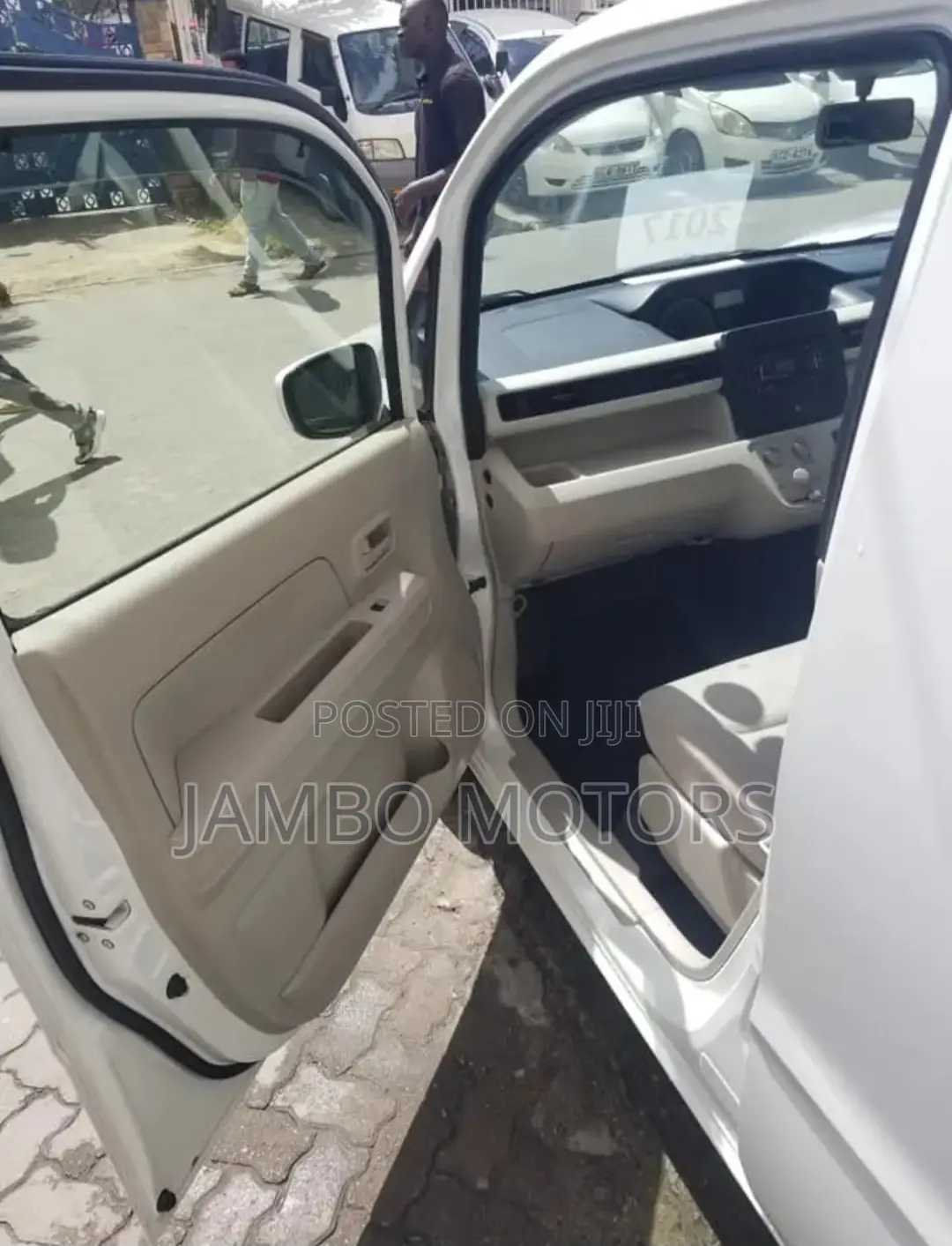 Suzuki Wagon R 660 Petrol FWD 2017 White