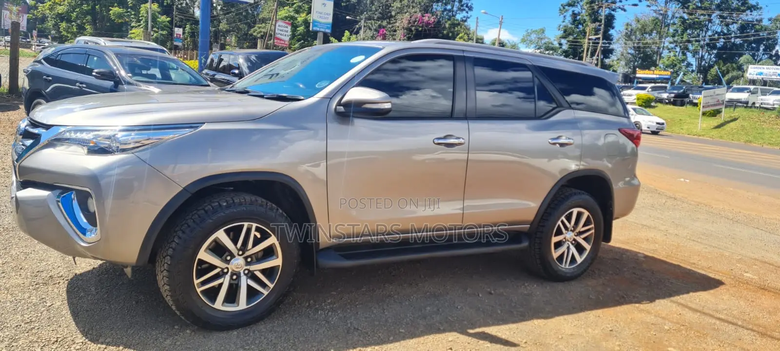 Toyota Fortuner 2.8 D AWD 2017 Gray