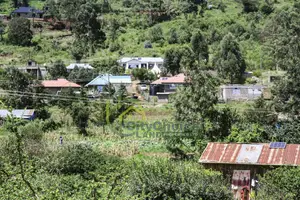 Affordable 50*100 Plots in Karai - Lusigetti (KIKUYU)