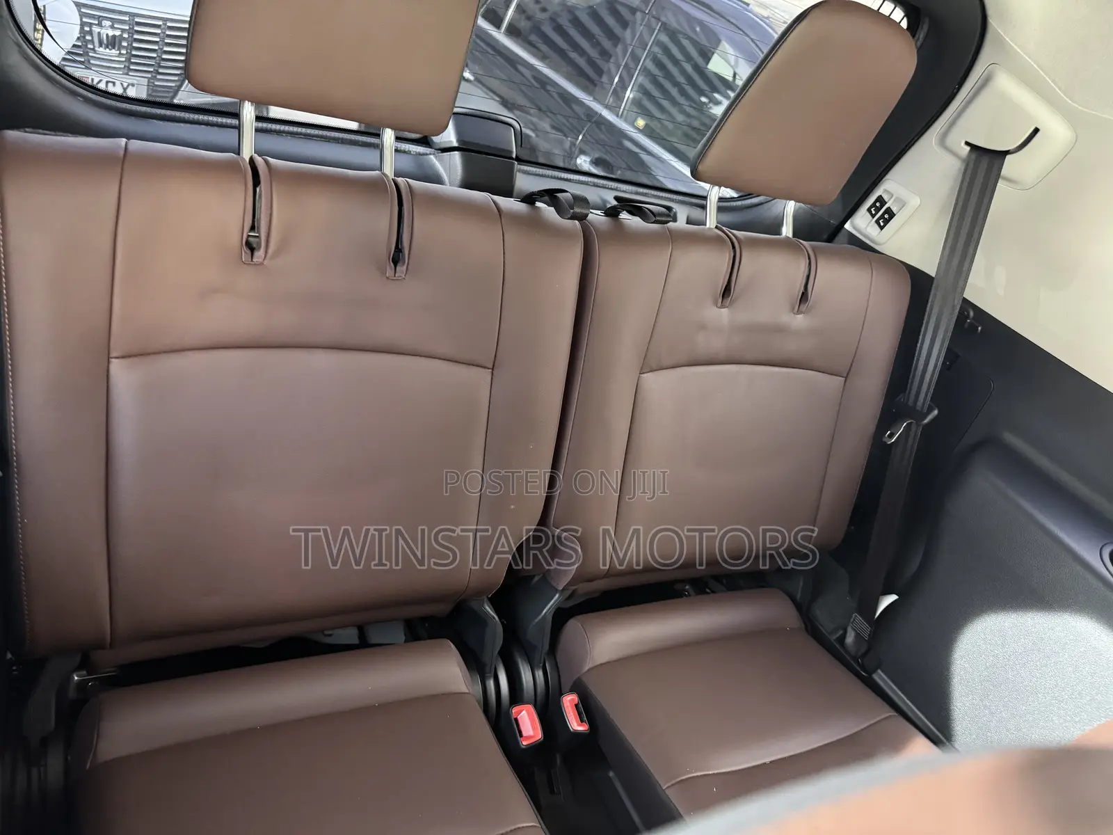 Toyota Land Cruiser Prado 2.8 2017 White