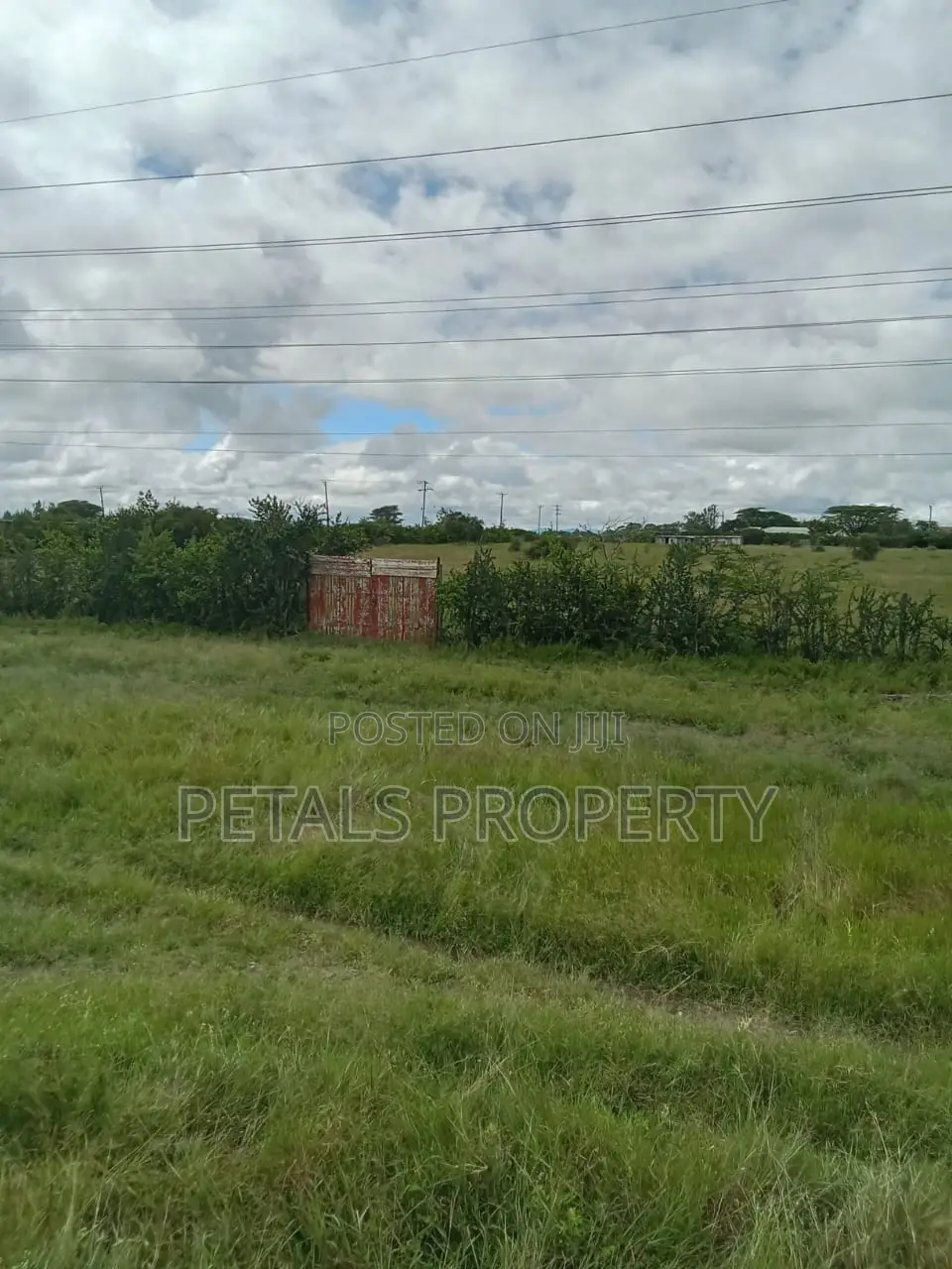 5 Acres for Sale in Kitengela Touching Tarmac