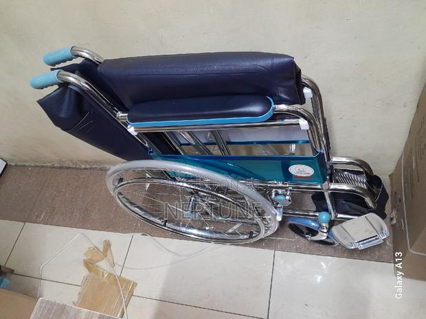 Standard/Foldable Wheel Chair - main view