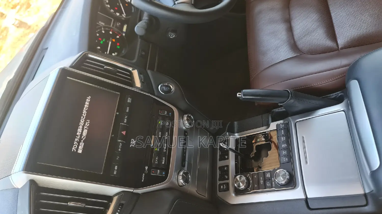 Toyota Land Cruiser 2018 White