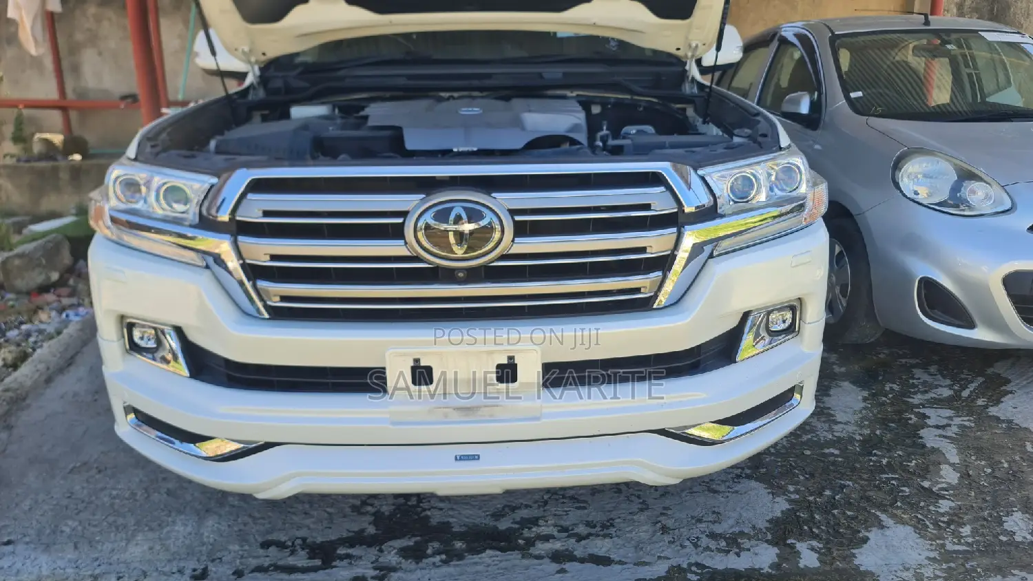 Toyota Land Cruiser 2018 White