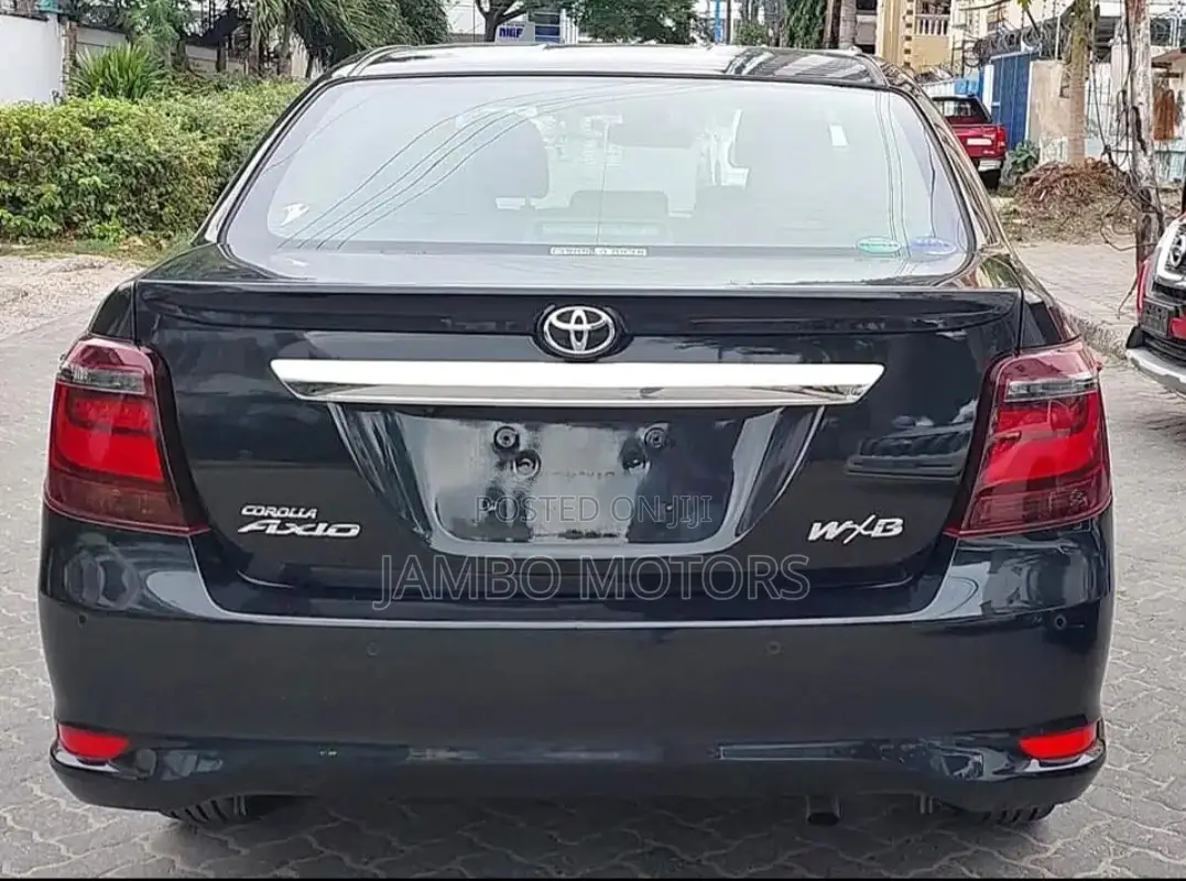 Toyota Axio 1.5 Hybrid G 2WD 2017 Black