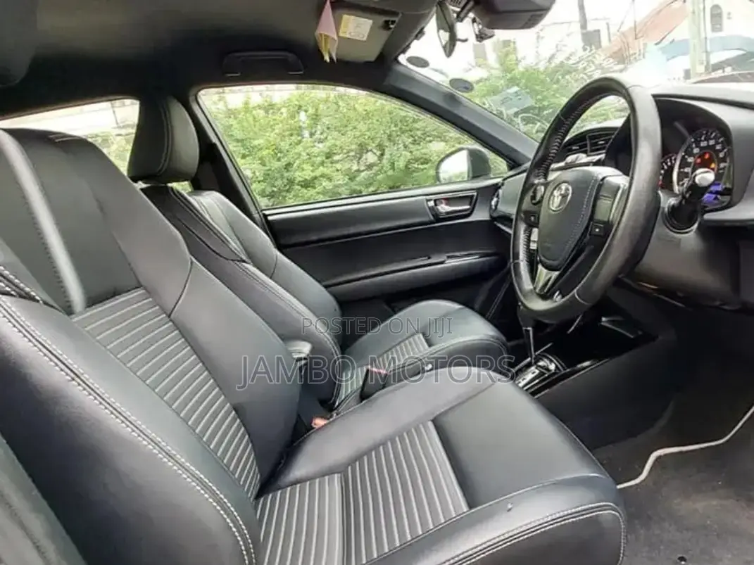 Toyota Axio 1.5 Hybrid G 2WD 2017 Black