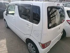 Suzuki Wagon R 660 Hybrid FWD 2017 White