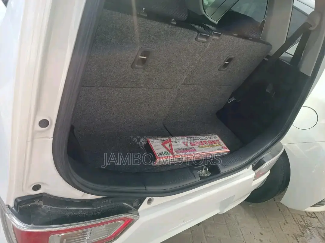 Suzuki Wagon R 660 Hybrid FWD 2017 White
