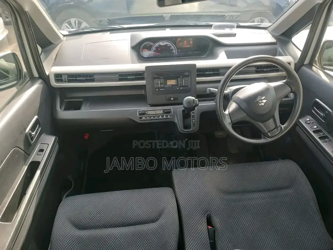 Suzuki Wagon R 660 Hybrid FWD 2017 White