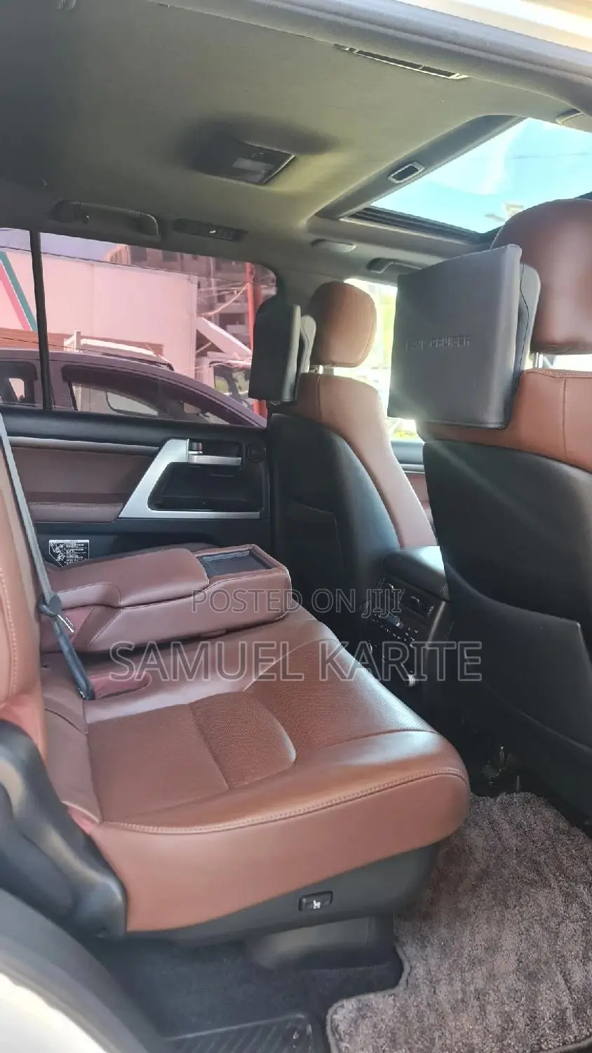 Toyota Land Cruiser 2018 White